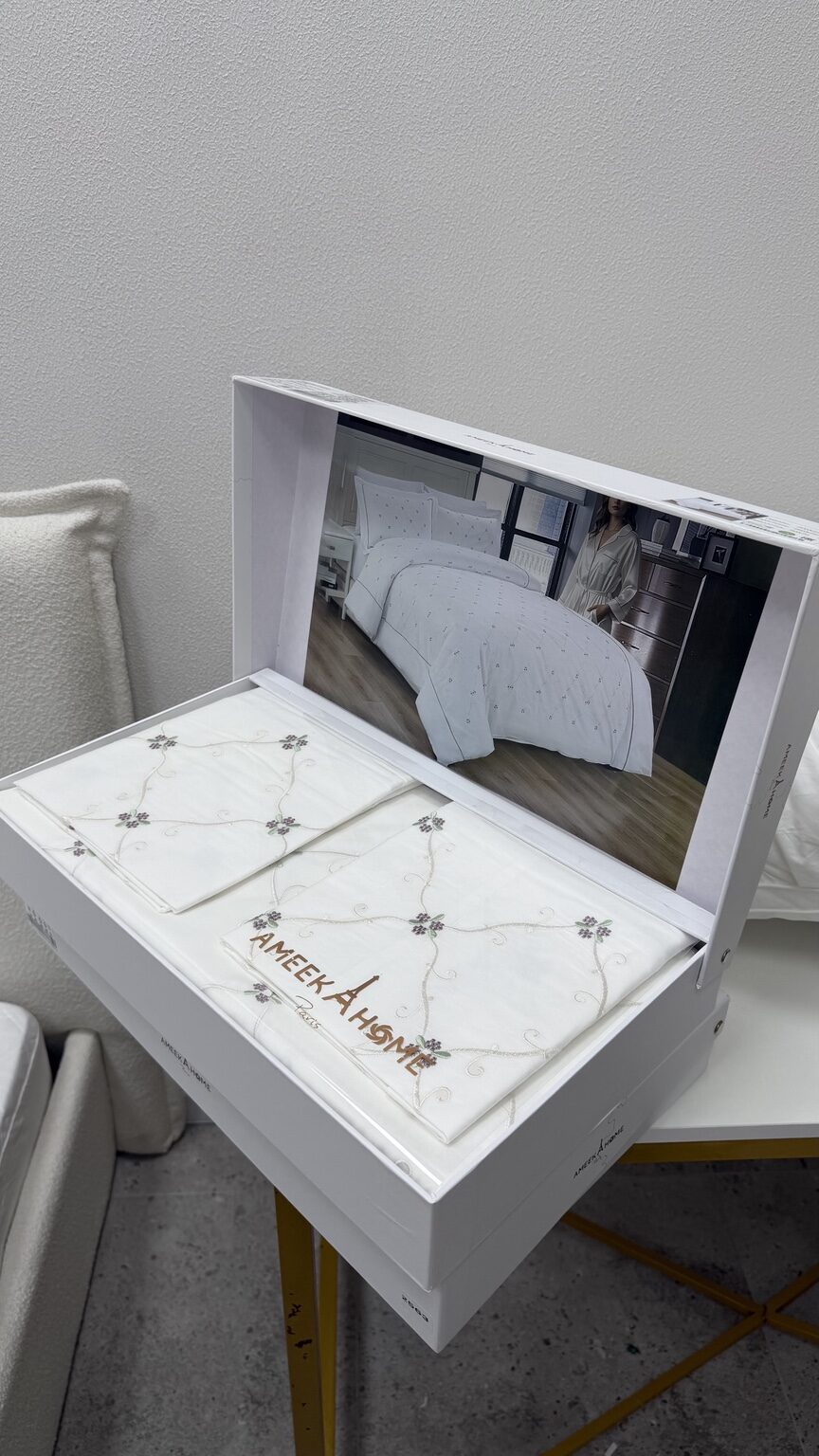 Ameek Home VIP · Айворі